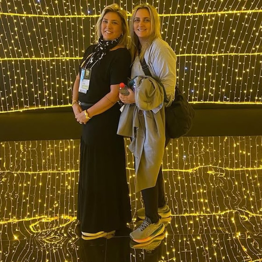 Maíra e Camila Richter, do Studio VM Natal, em feira do setor